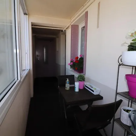 Апартаменты Confort Avec Loggia, Parking Et Garage - Proche Gare Et Centre Historique - Fr-1-742-389